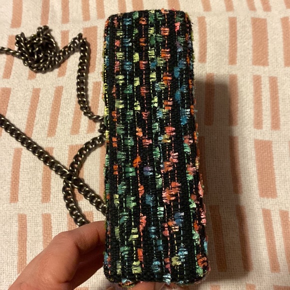 ๐ฏ Authentic KURT GEIGER TWEEDED Multicolor/ Neon Small Bag - Picture 6 of 15